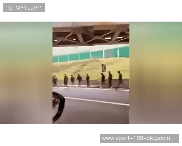 罗马与佛罗伦萨球迷本赛季剩余国内客场比赛遭禁随队出征